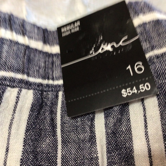 NEW INC Linen Blend Chambray Blue Striped Tie Waist Shorts - Picture 5 of 8